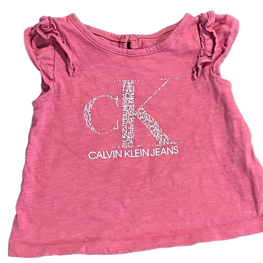 Short sleeve Calvin Klein shirt